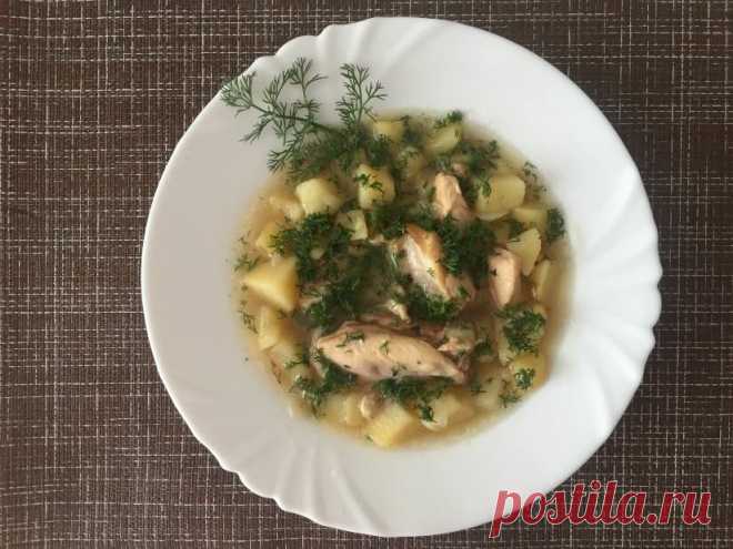 Этот густой картофельный соус – универсальное кушанье. И суп, и второе блюдо в одном