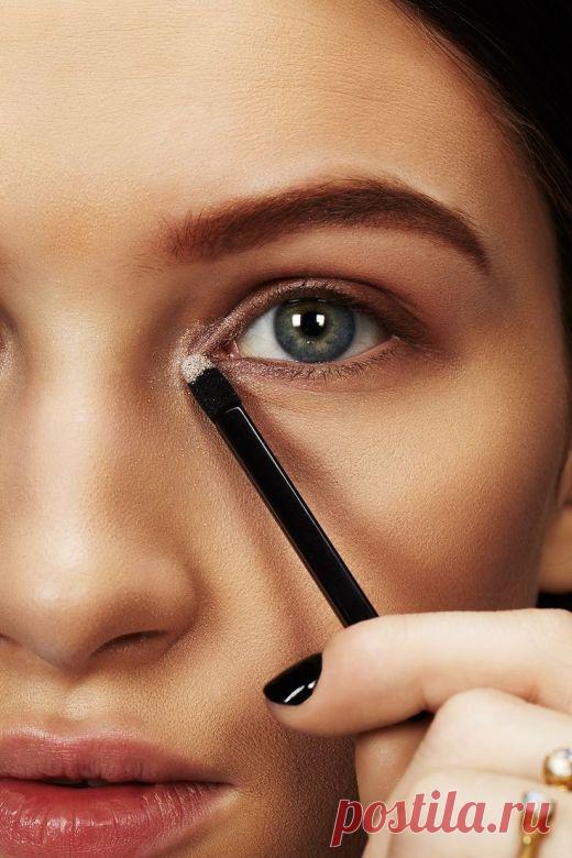 8 хитростей макияжа: Как выглядеть моложе
Проверено – на самом деле работает! Не зря говорят, что вся суть в деталях. Вот вам несколько маленьких хитростей, которые помогут вам добиться больших результатов. Длина волос. Оптимальный вариант – это когда ваши волосы будут не короче, чем до подбородка, и не длиннее, чем по плечи. Челка зачесанная набок также поможет “сбросить” несколько лет. Неправильно подобранный […]
Читай дальше на сайте. Жми подробнее ➡