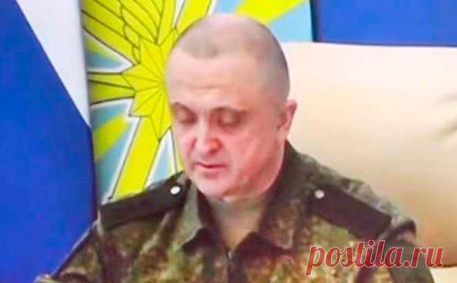 Минобороны сообщило о назначении генерала Афзалова на место Суровикина. Минобороны на своем сайте обновило биографию генерала Афзалова, в ней теперь сказано, что в октябре указом президента он назначен главнокомандующим ВКС. О назначении его главкомом еще 20 октября сообщили госагентства