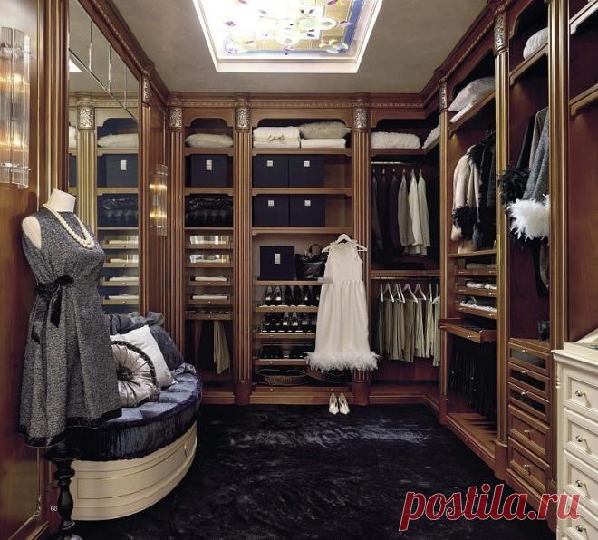 Комната гардероб