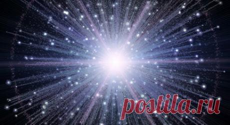 Что было до Большого взрыва: за гранью времени Ранняя Вселенная могла быть не такой уж и ранней. То есть мы можем наблюдать результат последней итерации цикла взрыва и отскока. Согласно теории Большого взрыва, давным-давно, 13,8 миллиарда лет назад, Вселенная была размером с персик и имела температуру более четырех миллиардов градусов. Затем произошел взрыв. Удивительно, но эта теория подтверждается проводимыми наблюдениями.