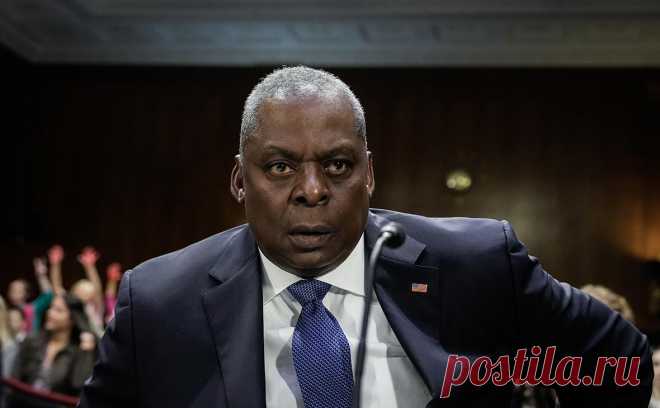 У главы Пентагона обнаружили рак простаты. У министра обороны США Ллойда Остина диагностировали рак простаты, заявили в Национальном военно-медицинском центре имени Уолтера Рида, где он проходит лечение, сообщает CNN.