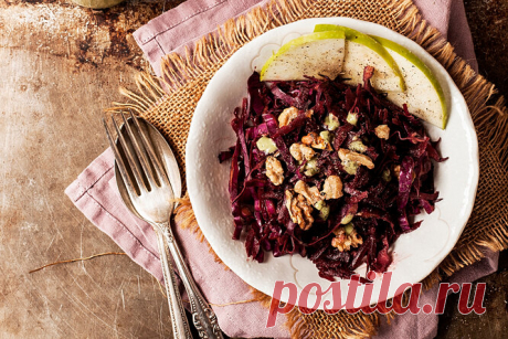 Салат с капустой и буряком: новый вкус, благодаря необычному сочетанию продуктов