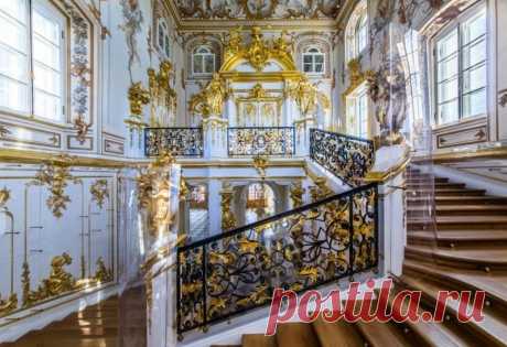 Красоты Петергофа (фонтаны): фото и описание