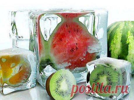 Кубики льда как омолаживающий эффект
Вы знаете, что кубики льда для лица обладают огромным просто колоссальным омолаживающим эффектом?

Кубики льда для лица запускают процесс самообновления клеток тем самым, замедляя их старение. Но это нужно делать с умом и правильно.

Лед остается одним из самых действенных омолаживающих средств в домашних условиях и, к тому же, самых дешевых.

Узнайте больше секретов о красоте и молодости!