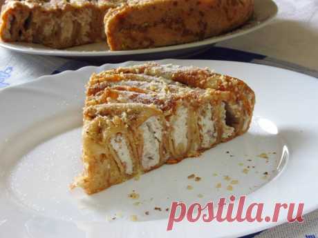 Блинный пирог с творогом, изюмом и грецкими орехами - tochka.net