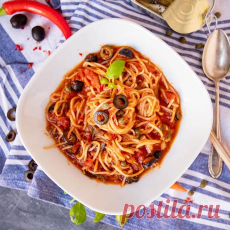 Low-Carb & Keto Spaghetti alla Puttanesca | Herzhafte Gerichte | Rezepte | Simply Keto