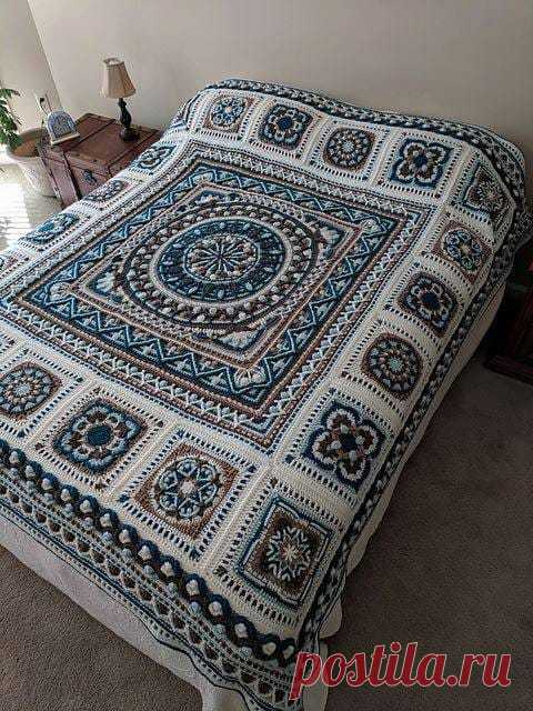 #crafts#crafting#crafty#handmade#handmade blog#crochet blog#yarn blog#fiber blog#crocheters of postila.
Good morning, girls. This blanket was the most beautiful I have ever seen. A luxury for decoration. The download is below.
https://www.crochetwebsites-free.com/2018/03/winter-blanket-crochet.html