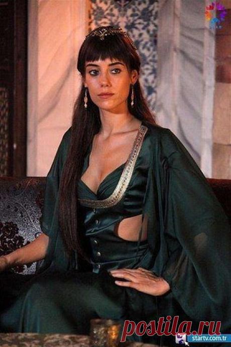 ВЕЛИКОЛЕПНЫЙ ВЕК - MUHTEŞEM YÜZYI ℂ✫ КЁСЕМ
Даша Свид