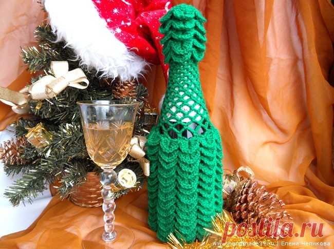 Вязаный чехол на бутылку Новогоднее шампанское – HandMade39.ru Вязанный крючком чехол на бутылку Новогоднее Шампанское - мастер-класс. Филейная сетка. Вязка 