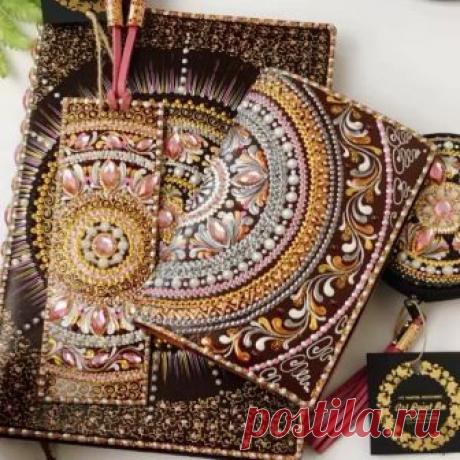 АВТОРСКИЕ АКСЕССУАРЫ и МАНДАЛЫ в Instagram: «Сегодня я продолжу показ коллекции с розовыми топазами. Этот дизайн Мандалы на обложку для паспорта я делаю уже не в первый раз, но…» 224 отметок «Нравится», 13 комментариев — АВТОРСКИЕ АКСЕССУАРЫ и МАНДАЛЫ (@art.point.ru) в Instagram: «Сегодня я продолжу показ коллекции с розовыми топазами. Этот дизайн Мандалы на обложку для паспорта…»