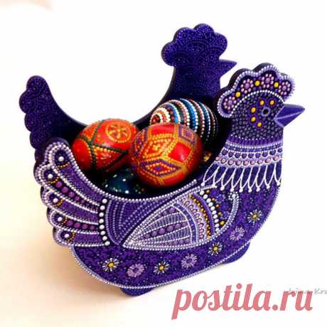 Пасхальная курочка
#пасхальныйнабор  #пасха #конфетница #пасхальныйдекор #точечнаяроспись #ручнаяработа #росписьконтурами #рукоделие  #хобби #таиркраски  #pointtopoint #dotpainting #dot_painting #handmade #tairkraski  #иринаальба #авторскаяточечнаяроспись