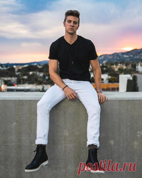 Мужская одежда в стиле минимализм: детали гардероба