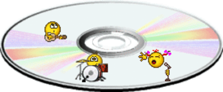 СУДЬБУ НЕ ЗАПИСАТЬ НА ДИСК По краю лезвия идя,Рассудок свой теряя.Я вновь как малое дитя,Судьбой своей играю.Но разве тут оправдан риск?Мне ль этого не знать...Судьбу не записать на дискИ вновь не проиграть.