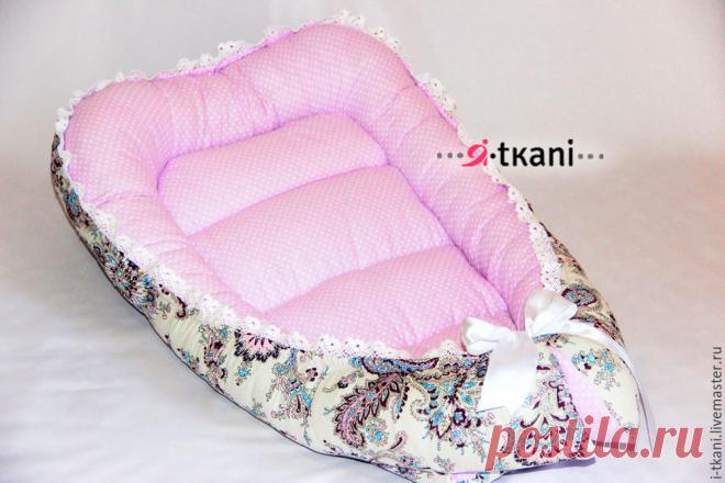 Создаем сказку для новорожденных: шьем Babynest — двухстороннее гнездышко-кокон – Ярмарка Мастеров