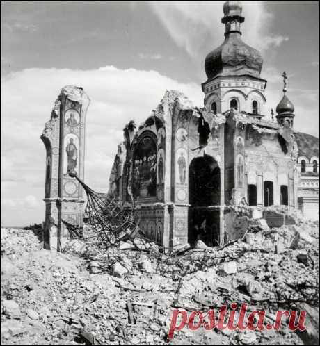 Киево-Печерская лавра в 1943 году. Кто взорвал Успенский собор? | starcom68 | Яндекс Дзен