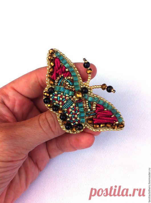Купить Брошь бабочка 