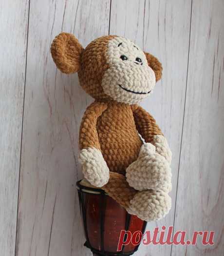PDF Обезьянка крючком. FREE crochet pattern; Аmigurumi animal patterns. Амигуруми схемы и описания на русском. Вязаные игрушки и поделки своими руками #amimore - плюшевая обезьянка, большая обезьяна из плюшевой пряжи, мартышка.