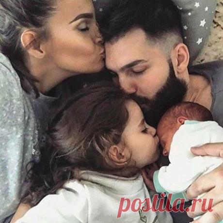 Счастье не находят, его создают.❤