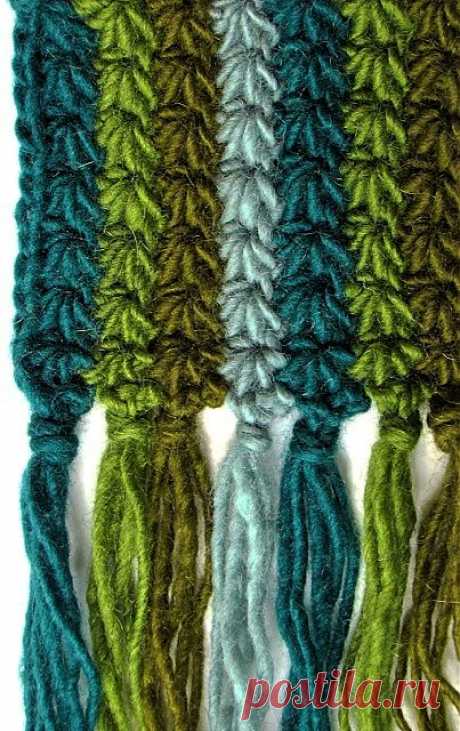 Starpath Scarf: How to Crochet Star Stitches in Stripes