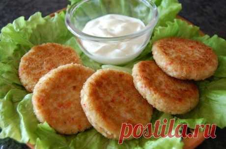 Вкуснейшие котлетки из крабовых палочек 
ИНГРЕДИЕНТЫКрабовые палочки - 200гПанировочные сухари - 3 ст.л.Майонез - 3 ст.л.Яйцо - 1Горчица - 2 ч.л.Соль, перец по вкусуОливковое/растительное масло для жаркиКАК ПРИГОТОВИТЬСмешать панировочные с…
