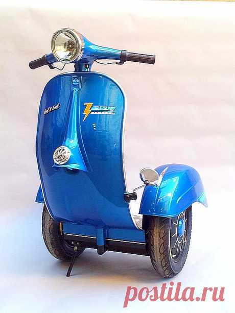 Испанцы скрестили Segway с мотороллером Vespa