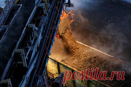 Эстония собралась полностью отказаться от газа и угля. Эстония собралась отказаться от газа и угля, полностью перейдя на использования возобновляемых источников энергии (ВИЭ) в 2030 году. Соответствующий законопроект одобрила комиссия по экономике парламента Эстонии. Законопроект направили в парламент, его обсудят в первом чтении 31 августа.