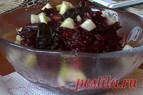Очень простой, вкусный и полезный салатик!
&quot;Салат из свеклы с черносливом&quot; Смотреть здесь...