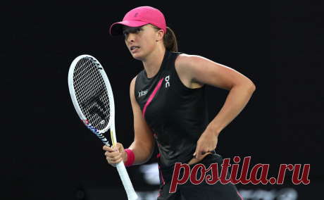 Первая ракетка мира сенсационно вылетела в третьем круге Australian Open. Полька Ига Свёнтек уступила 19-летней Линде Носковой из Чехии