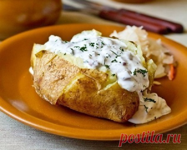 Невероятно вкусный печеный картофель с селедочным соусом 


Шикарное блюдо!!!









Ингредиенты:
6 крупных картофелин400 г филе сельди1 маленькая красная луковица (в крайнем случае — белая)2 зубчика чеснока100 г корнишоновпучок укропасметана, жирная — 60…