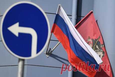 Провалы России во внешней политике объяснили зацикленностью на прошлом. Россия страдает из-за своей негативной повестки во внешней политике, поскольку она не привлекает массовую аудиторию. В основном позитив сосредоточен на прошлом — это тоже объясняет многие провалы. Об этом сказала замглавы Департамента политологии и международных отношений НИУ ВШЭ в Санкт-Петербурге Вера Агеева.