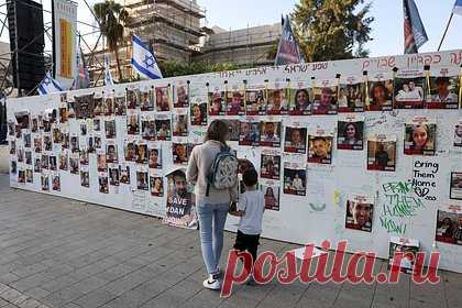 Израиль освободил 39 палестинских заключенных. Израиль освободил 39 палестинских заключенных в соответствии с соглашением между еврейским государством и палестинским движением ХАМАС. Отмечается, что среди освобожденных 24 женщины. Ранее в еврейское государство уже прибыла группа из 12 освобожденных в секторе Газа заложников из Таиланда.