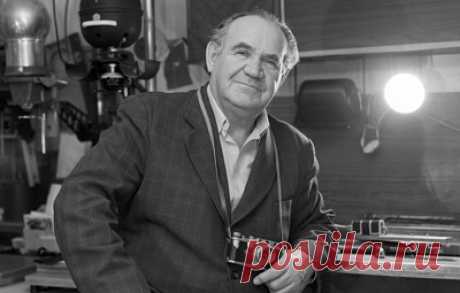Исторический музей готовит к 2023 году выставку о фотокорреспонденте ТАСС Евгении Халдее. В экспозицию войдут около 150 фотографий и архивных документов