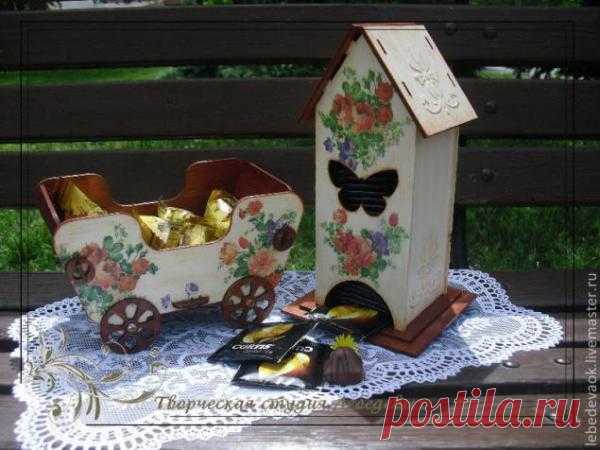 Хотите уюта на кухне? Обзаведитесь чайным домиком :)
