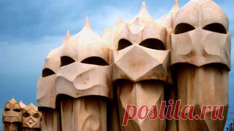 На фото: памятные достопримечательности из разных уголков планеты