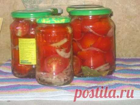 Маринованные помидоры с луком в растительном масле