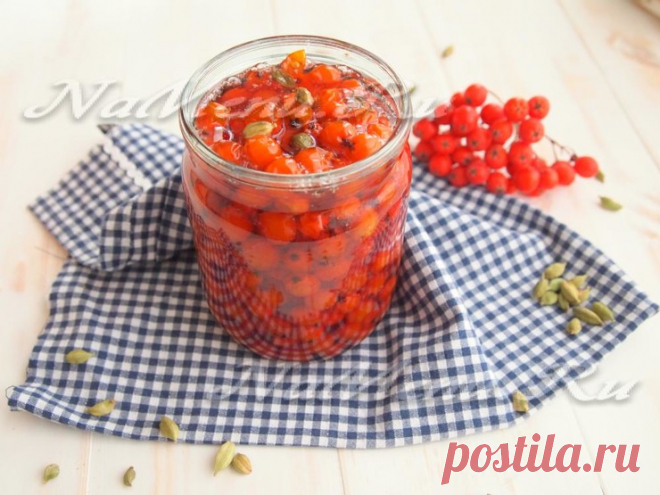 Варенье из красной рябины с кардамоном