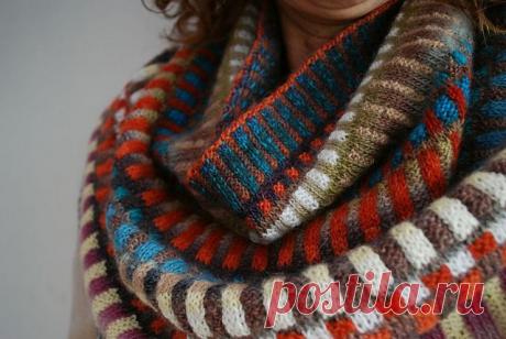 Многоцветный шарф на  ravelry.com