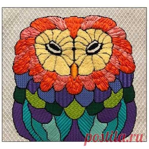 Búho colorido con guía de puntadas | Punto de aguja.Com