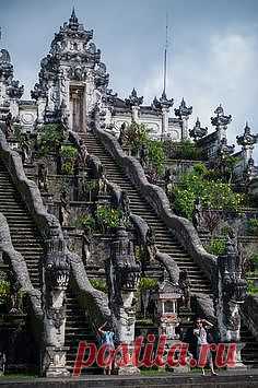 Pura Lempuyang, Bali