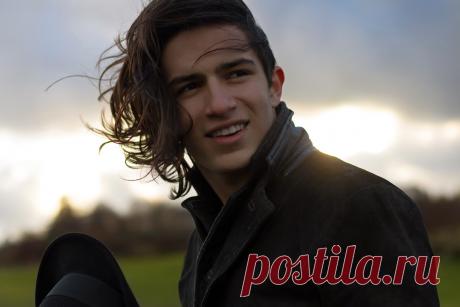 Арамис Найт