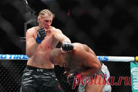 Волков усомнился в компетентности судившей его бой с Ганом на турнире UFC женщины