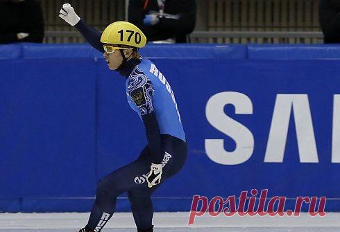 . Виктор АН (Россия) -  олимпийский чемпион на дистанции 1000 м.( Шорт- трек) Есть третье золото у сборной России  на этих играх. Ура!  Ура! Ура! Молодец Витя! Спасибо тебе за эту победу!