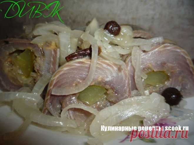 Селедочные рулеты в пряной заливке | Рецепты вкусных блюд