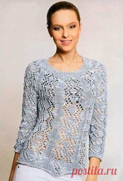 АЖУРНЫЙ ЛЕГКИЙ ПУЛОВЕР РЕГЛАН

ВАМ ПОТРЕБУЕТСЯ: 
 
400 г меланжевой пряжи (№ 0537) Alpina MARCO-SPACE (90% дралона, 10% люрекса, 85 м/50 г) спицы GAMMA № 5,5 крючок GAMMA № 3 
Ажурный узор: вязать по схеме, на которой приведены только лиц. р., в изн. р. петли вязать по рисунку. 
Резинка 1/1: попеременно 1 лиц., 1 изн. Плотность вязания: 15 п. и 21 р. =10 х 10 см. 
 
ОПИСАНИЕ РАБОТЫ: набрать на спицы вспомогательной нитью 112 п. = 8 раппортов по 14 п. и вязать круговыми ряд...