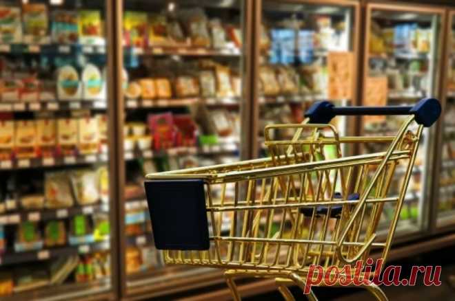 Продукты, которые способствуют развитию деменции Порядка 80-90 процентов ассортимента магазина вредны для организма человека, эти продукты способствуют развитию деменции. Об этом корреспонденту aif.ru рассказал врач-диетолог Антон Поляков.