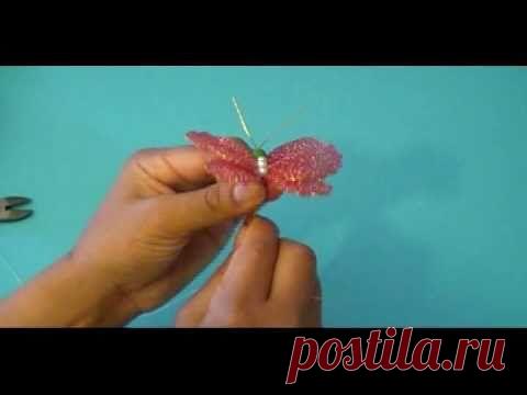 Бабочка из капроновых колготок.