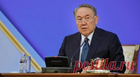 Государство не должно «поддерживать штаны» частных банков - Президент. Он напомнил, что Нацбанк одобрил участие 5 банков в программе поддержки банковской системы, которые составляют 28% всей банковской системы.