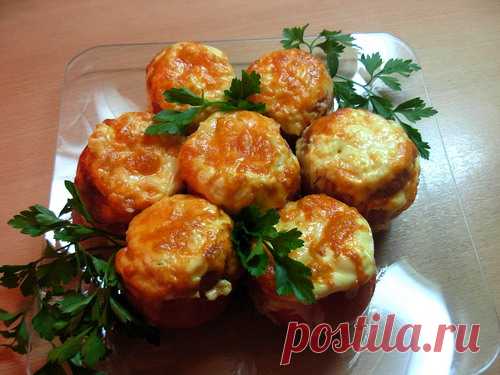 Помидоры, фаршированные курицей