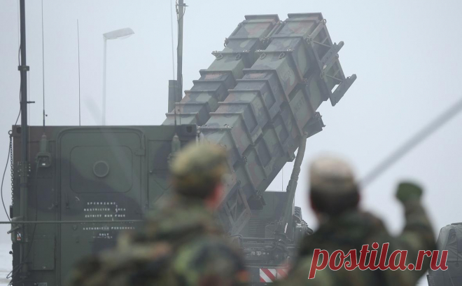 Немецкие механики починили поврежденный российскими военными Patriot. В Германии смогли починить фактически уничтоженную российскими военными установку ПВО Patriot, она вернется к выполнению боевых задач.